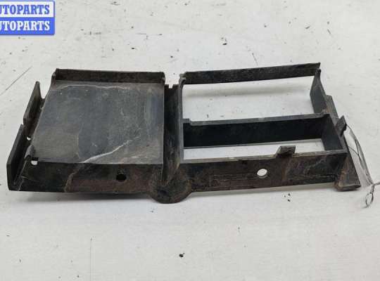 купить Решётка (заглушка) в бампер на BMW 5 E39 (1995-2003)