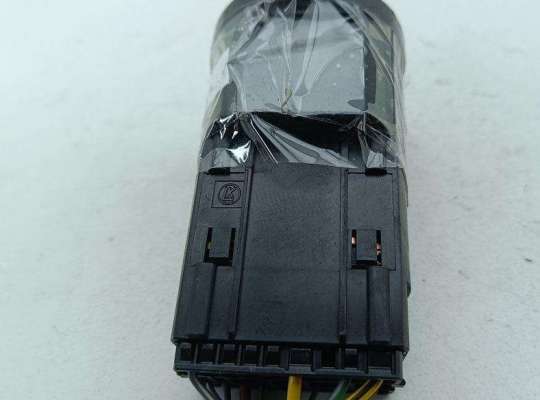 купить Переключатель света на Volkswagen Passat B5