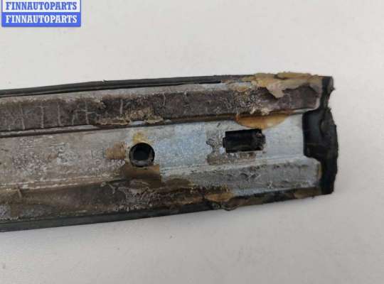 купить Молдинг двери передней левой на Opel Vectra B (1995-2002)