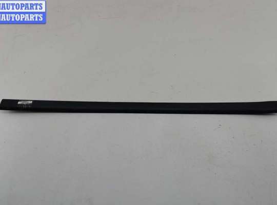 Молдинг двери передней левой OP2368325 на Opel Vectra B (1995-2002)