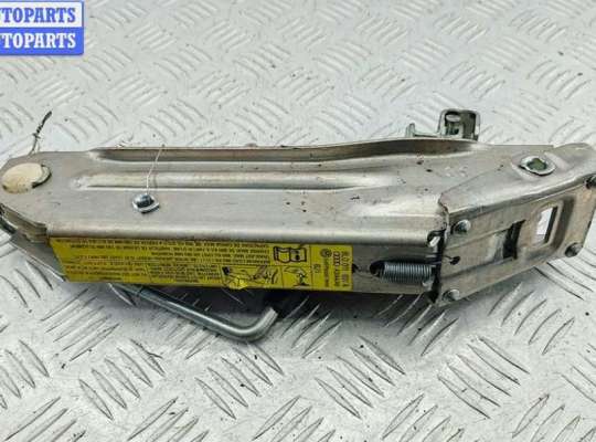 Домкрат VG2711861 на Volkswagen Caddy (2004-2010)