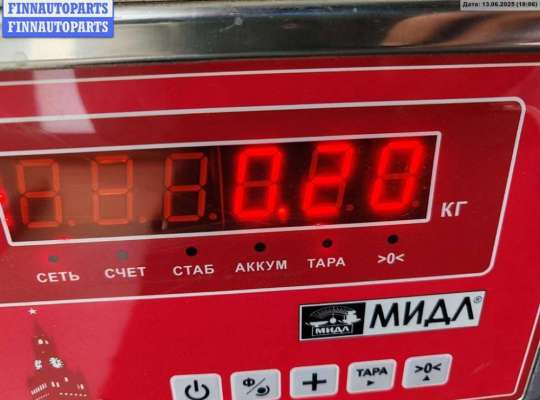купить Решётка (заглушка) в бампер на Mercedes C-Class W203 (2000-2006)
