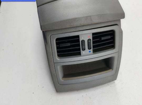 купить Консоль салона (центральная часть) на BMW 5 E60/E61 (2003-2010)