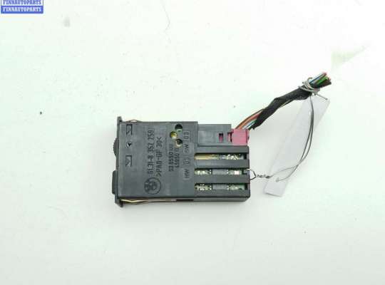 купить Кнопка обогрева сидений на BMW 5 E39 (1995-2003)