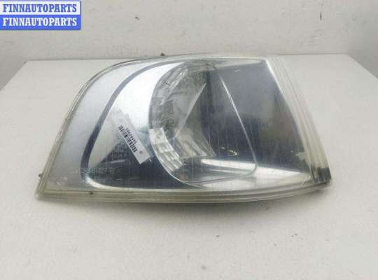 купить Поворотник (указатель поворота) правый на Volvo S40 / V40 (1995-2004)