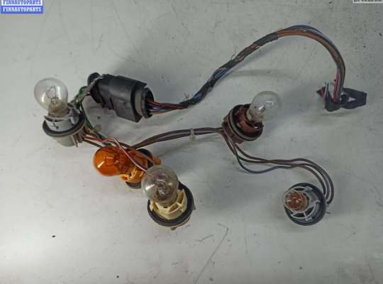 купить Патрон лампы фонаря на Audi A4 B6 (2001-2004)