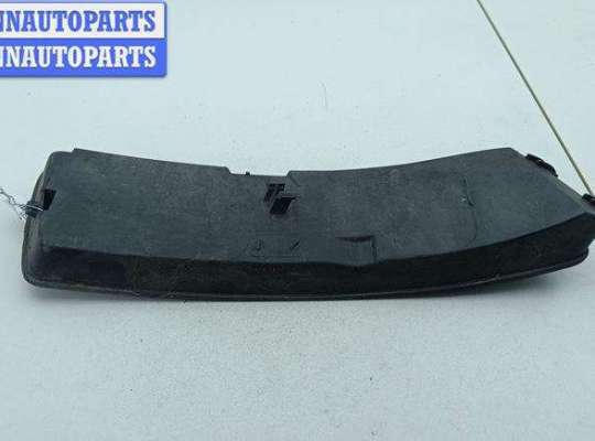 купить Решётка (заглушка) в бампер на Audi A4 B5 (1994-2001)