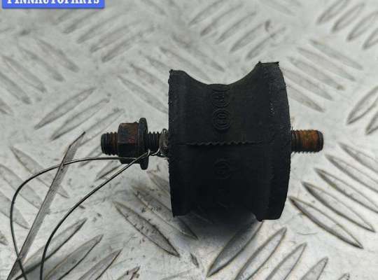 купить Подушка крепления КПП на BMW 5 E39 (1995-2003)