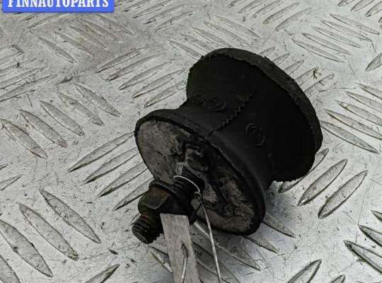 купить Подушка крепления КПП на BMW 5 E39 (1995-2003)