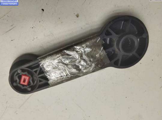 Ручка стеклоподъемника на Ford Mondeo II