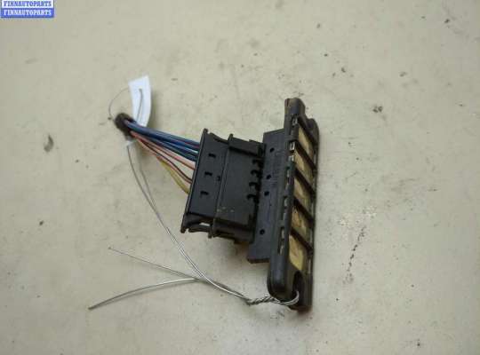 купить Выключатель концевой (концевик) на Mercedes Vito-2 / Viano W639 (2003-2014)