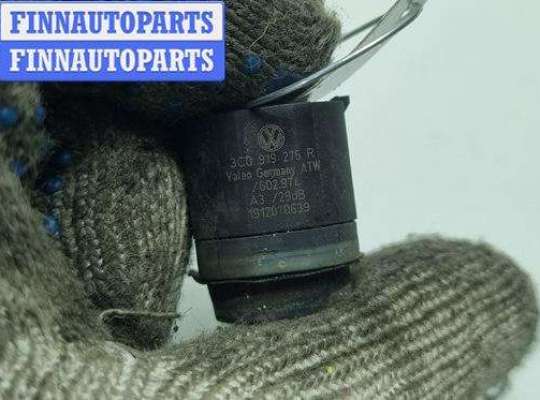 купить Датчик парковки (парктроник) передний на Volkswagen Passat B6