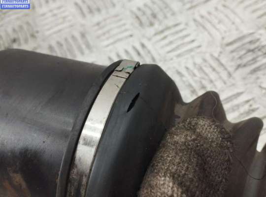 купить Полуось передняя правая на Kia Sorento (2002-2009)