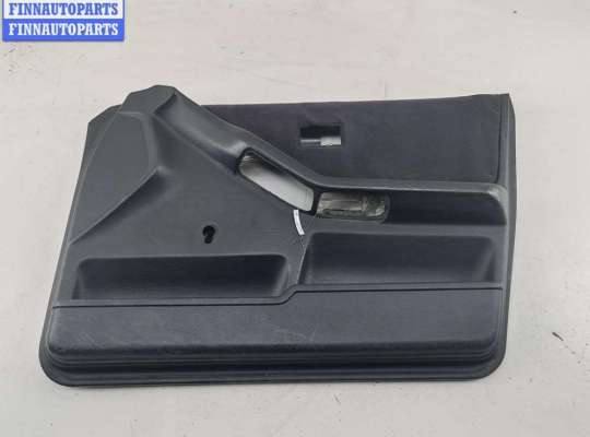 купить Обшивка двери передней правой (дверная карта) на Audi 80 B4 (1991-1996)