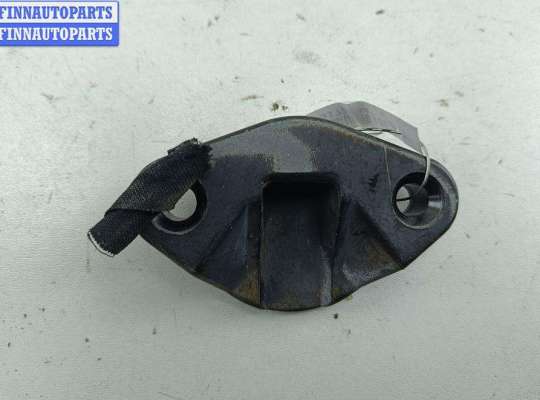 купить Ответная часть (скоба) замка двери на Volkswagen Transporter T4