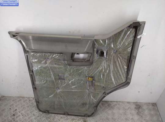 купить Обшивка двери передней правой (дверная карта) на Volkswagen Transporter T4
