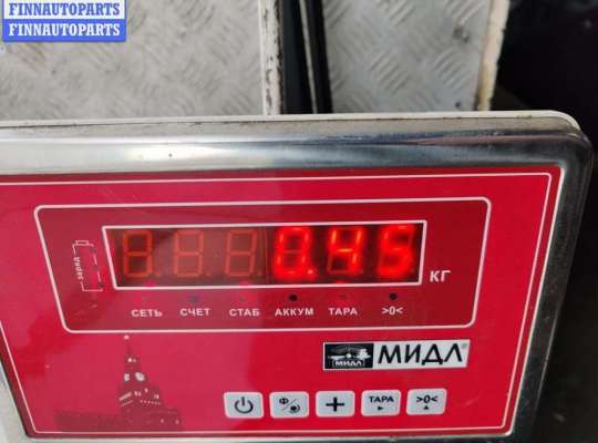 купить Молдинг двери передней левой на Volkswagen Passat B5+ (GP)