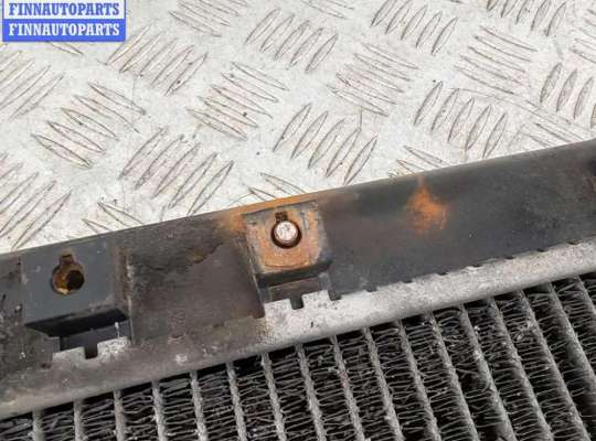 купить Радиатор основной на Mitsubishi Space Wagon (1998-2004)