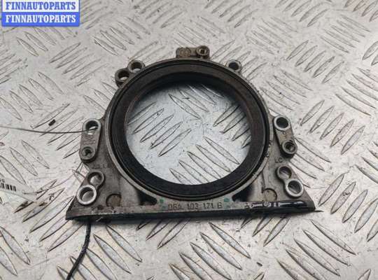 купить Крышка двигателя задняя на Audi A4 B6 (2001-2004)