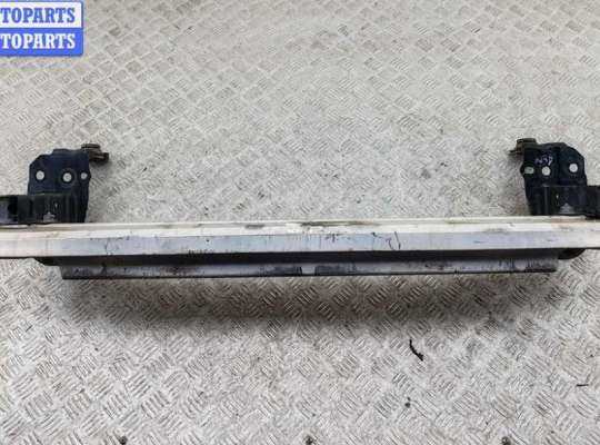 купить Усилитель бампера переднего на Audi Q7 4L (2005-2015)