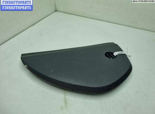 Накладка декоративная на торпедо SK442010 на Skoda Octavia mk2 (A5)