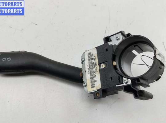 купить Переключатель поворотов на Volkswagen Golf-4