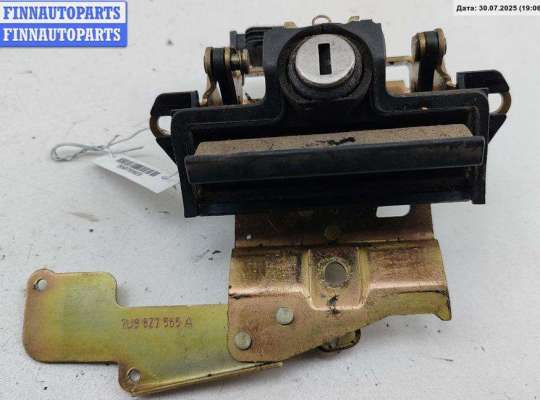 Ручка крышки (двери) багажника SK444491 на Skoda Octavia mk1 (A4)