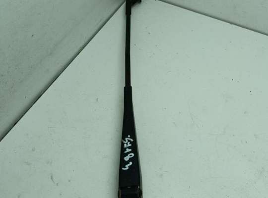 купить Щеткодержатель (поводок стеклоочистителя) передний на Skoda Roomster