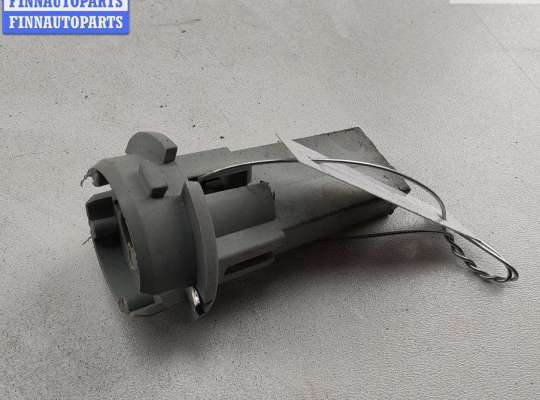Патрон лампы фонаря BM3254533 на BMW 3 E36 (1991-2000)