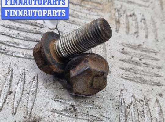 купить Болт крепления на Skoda Octavia mk2 (A5 1Z) 2004-2013