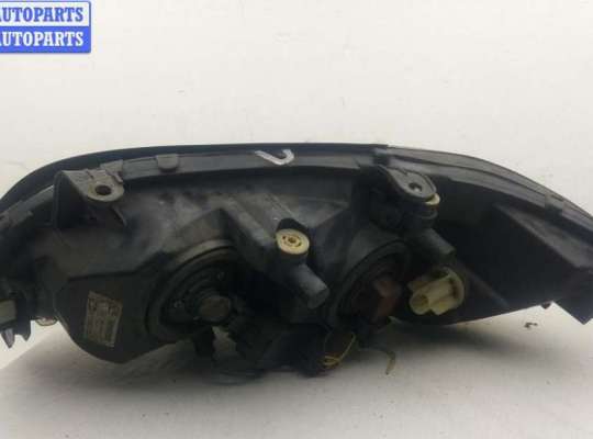 купить Фара правая на Opel Zafira A (1999-2005)