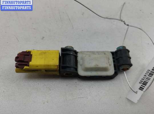 купить Датчик удара (Airbag) на Audi A4 B7 (2004-2008)