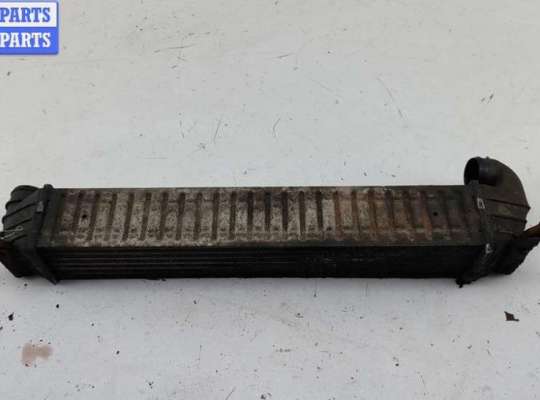 купить Радиатор интеркулера на Ford Galaxy (2000-2006)