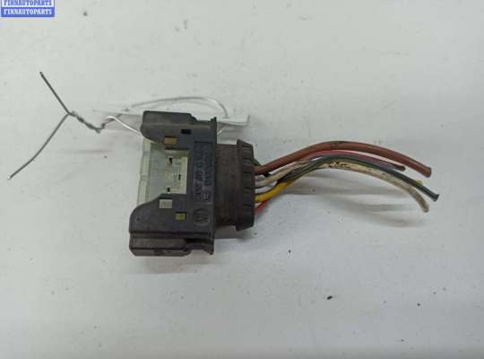 купить Разъем (фишка) проводки на Mercedes C-Class W203 (2000-2006)