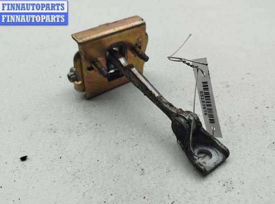 купить Ограничитель открывания двери передней на Peugeot 307