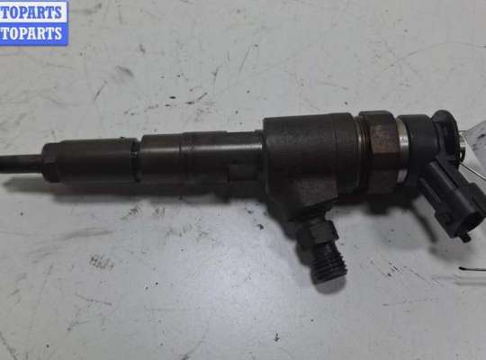 купить Форсунка топливная на Peugeot 206