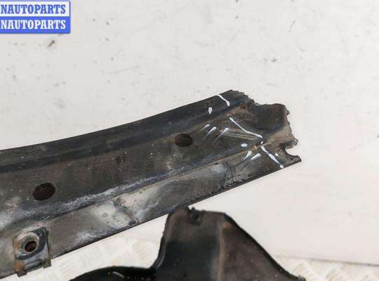 купить Рамка передняя (панель кузовная, телевизор) на Volkswagen Passat B5+ (GP)