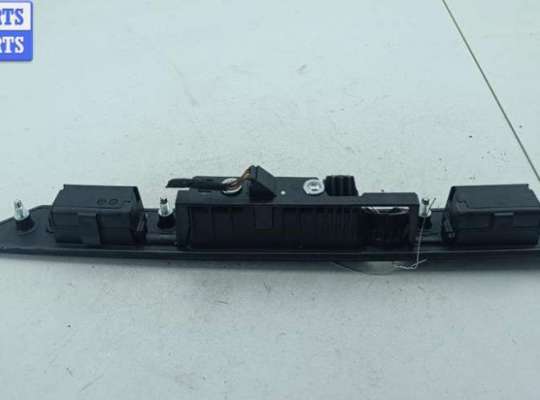 купить Накладка подсветки номера на Audi A6 C6 (2004-2011)