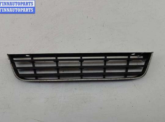 Решётка (заглушка) в бампер VG2727931 на Volkswagen Passat B6