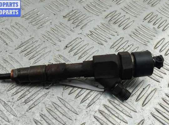 купить Форсунка топливная на Mitsubishi Space Star (1998-2005)