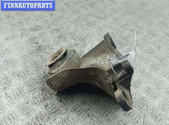 купить Кронштейн КПП опорный на Volkswagen Passat B5