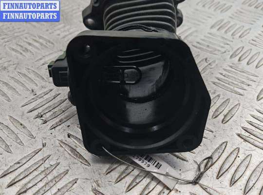 купить Патрубок воздушного фильтра на Ford Focus II (2004-2011)