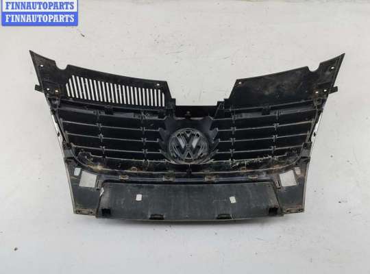 купить Решетка радиатора на Volkswagen Passat B6