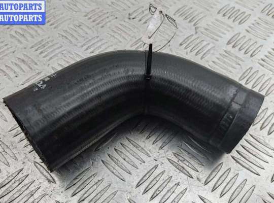 купить Патрубок интеркулера на Volvo S40 / V40 (1995-2004)