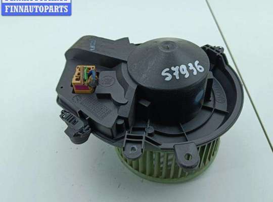 купить Двигатель отопителя (моторчик печки) на Volkswagen Passat B5