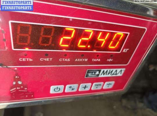 купить Стойка подвески передняя правая на Volkswagen Passat B4