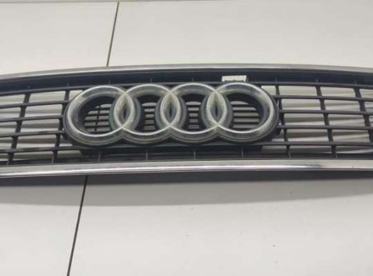 купить Решетка радиатора на Audi A6 C5 (1997-2005)