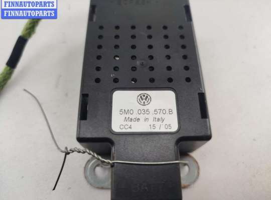 купить Усилитель антенны на Volkswagen Golf-5