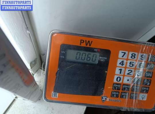 купить Молдинг двери задней левой на Volkswagen Passat B6