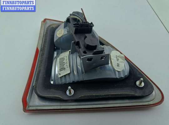 купить Фонарь крышки багажника правый на Ford Galaxy (2000-2006)